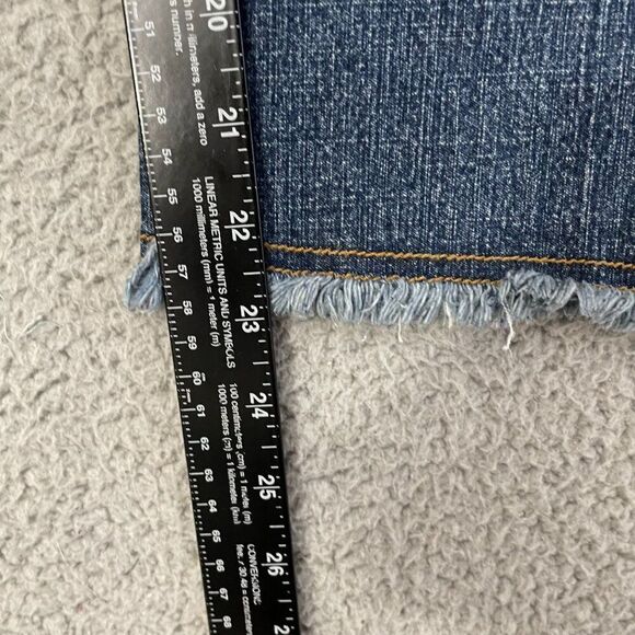 Route 66 Jeans Women 20 Blue Dark Wash Frayed Cropped Denim - Picture 8 of 10